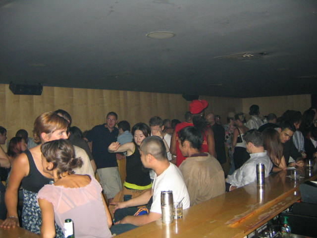 APT crowd in action APT crowd in action